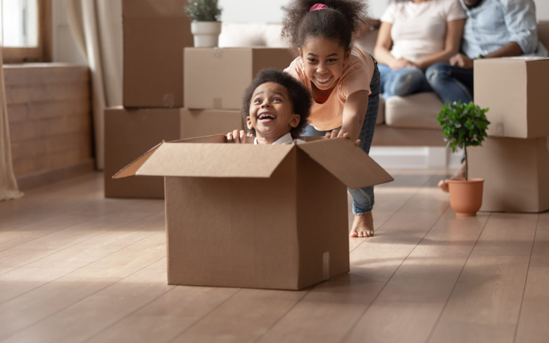 Moving with Kids: 5 Tips to Help Them Adjust to Your New Home